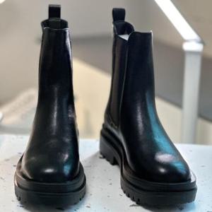 리바디 세이브존07 리바디 엔드미 라운드 첼시 부츠 5cm (2023R6004)