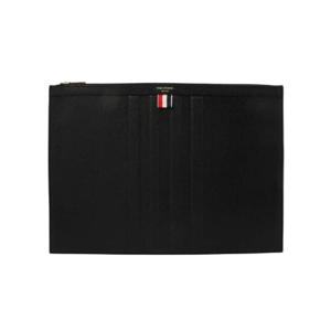 톰브라운 페블 그레인 레더 디보스드 사선 라지 도큐먼트 홀더 블랙 MAC132A-00198-001