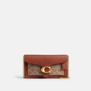 COACH 타비 체인 클러치 시그니처 캔버스 브라스/탄 캐러멜 CE774-B4XHG