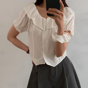 [옷자락]여자 카라넥 프릴 퍼프 세미크롭 블라우스