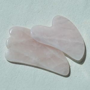 천연 로즈쿼츠 마사지 괄사 (엔젤윙괄사)