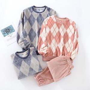 아가일 맨투맨 극세사 거플 잠옷세트 ( 2COLOR / 4 SIZE )