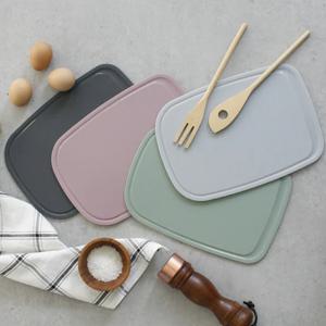 국산 실리콘 타원형 흐름 방지 테두리 이유식 도마 (소size)