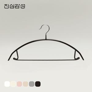 단독 크림컬러 출시! 논슬립 어깨뿔방지 옷걸이 50개 6colors (니트/정장/맨투맨)