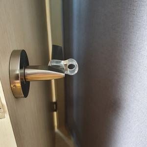 8자 방문 도어스토퍼 도어쿠션 문쾅 문충격 방문콕 방지 가드