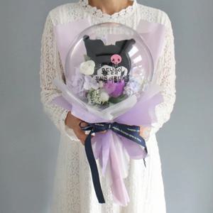 정품캐릭터 레터링풍선 인형꽃다발 쿠로미 가방고리인형겸용 모든 날들이 꽃처럼 아름답기를