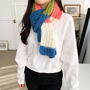 홀케이크 머플러 - 실 한볼로 완성하는 목도리 머플러 뜨개질 키트