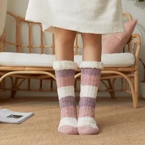 복실복실 니트 스트라이프 임부 여성용 수면양말 204977