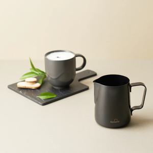 바리스타 스팀피쳐 블랙 600ml