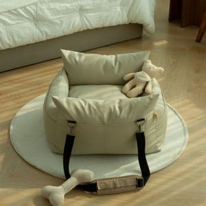 강아지카시트 애견카시트 차시트 방석 쿠션 에어범퍼 하이가드