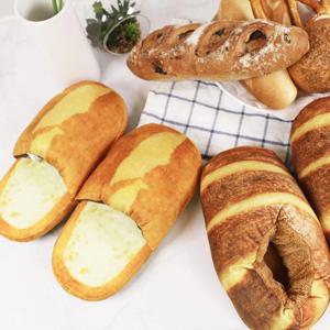 귀여운 빵슬리퍼 - 빵 바게트 슬리퍼 털실내화 재밌는 특이한 친구선물 인싸템 인싸슬리퍼