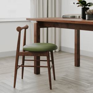 첼시 체어 원목 인테리어 식탁 의자 다이닝 체어 호두나무 월넛