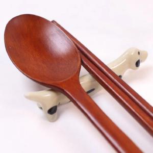 귀여운 강아지 닥스훈트 수저받침대 4컬러 - 도자기 수저 젓가락 받침 주방 소품 플레이팅