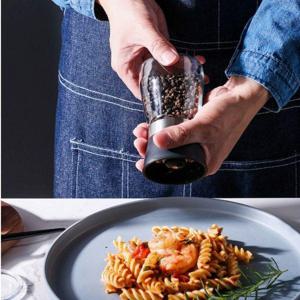 소금 후추 깨 등 즉석에서 갈아 먹는 그라인더