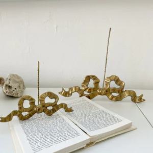 리본 골드 신주 접시 받침대 액자 찻잔 거치대 미니 이젤