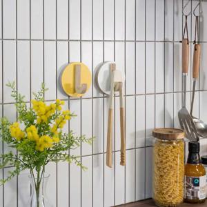 현관 마스크걸이 원목 우드 접착식 거치대 벽고리 착착이