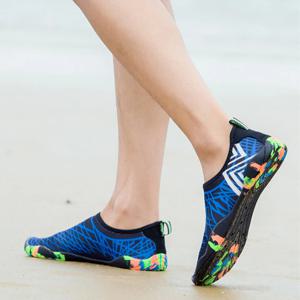 남녀공용 커플 아쿠아슈즈 물놀이 신발 가벼운 워터슈즈