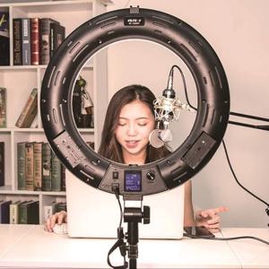 LED 링 조명 일인 1인 방송 여캠 유튜브 유튜버 방송용 촬영 장비 화장대 셀카 개인