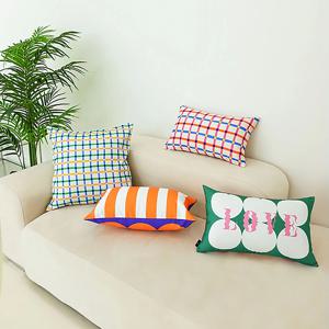 그래피티 스트라이프 쿠션커버 (2color) 소파쿠션 거실 소파 의자 카페 허리쿠션