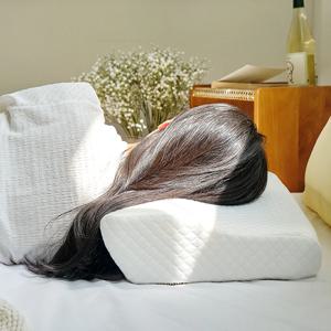 아이스쿨 실리콘 냉감 메모리폼 베개 + 베개커버 (경추형)