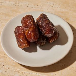 대추야자 타무르데이츠 메드줄 400g (사우디아라비아산)