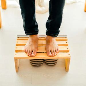 원목 사무실 책상 발 받침대 주문제작 대각 발받침대 400