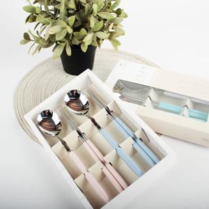 티아라 커트러리세트 2인 파스텔톤 혼수 선물용 숟가락 젓가락 캠핑 고급수저