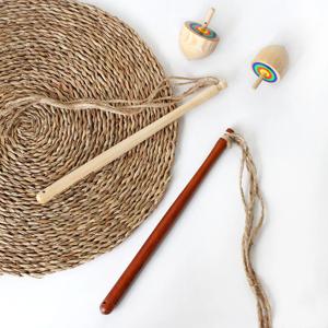 국산 나무팽이 팽이채 팽이치기 전통 한옥 인테리어