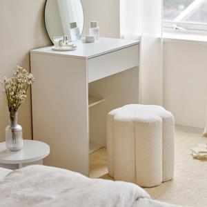 쿠폰가 31,365원 / 까눌레스툴 화장대 의자 간이 보조 의자 디자인 체어 스툴