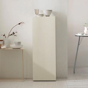 루시엔 템바보드 400 높은 거실장 수납장