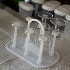 투명한 우윳빛 항균 핸디 컵홀더