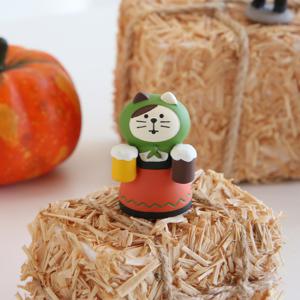 일본 데꼴 할로윈 고양이 마스코트 - 양손 맥주 고양이