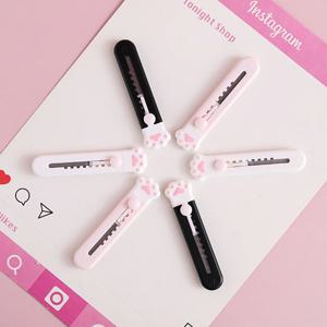 귀여운 핑크 고양이발 커터칼 문구용품 3colors