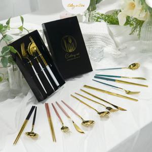 수저세트 4종 고급 숟가락 젓가락 커트러리 금수저 포크 수저 셋트