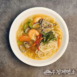 우정제면소 멸치맛 칼국수 18인분세트 (생면 3kg+스프 18봉)
