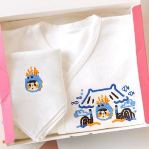 일러스트 자수 문무대왕 각인 배냇저고리 디자인 출산선물세트 아기 옷 베냇저고리 슈트