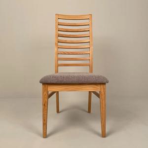 엔틱의자 까페의자 원목 목재의자 첼로체어