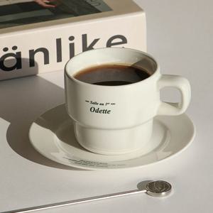 [브랜드위크] NEW 큰사이즈 출시! 오데뜨 그린 레터링 쌓을수있는 머그컵