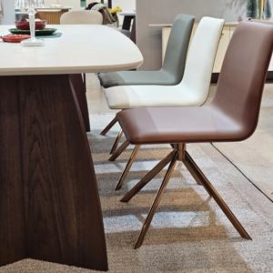 나비 에코레더 식탁 의자 회전형 체어 카페 디자인 의자 (3colors)