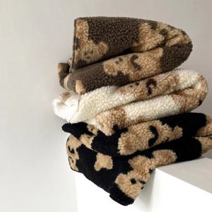 곰돌이 양털 뽀글이 블랭킷 겨울 무릎 담요 차박 캠핑 쇼파 이불 3color