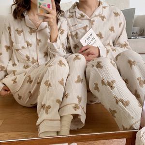 키치한 곰돌이 커플 파자마 세트 실내복 신혼부부 선물 홈웨어 수면 긴팔 잠옷