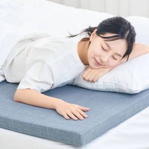 여름에도 시원하게! 워셔블 3단 접이식 숙면 매트리스