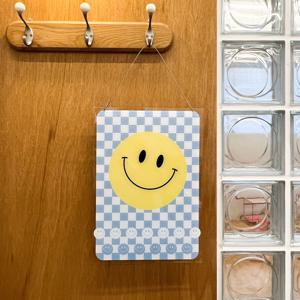 키치 하이라이트, 아크릴 포스터 / 2. Smiley Check