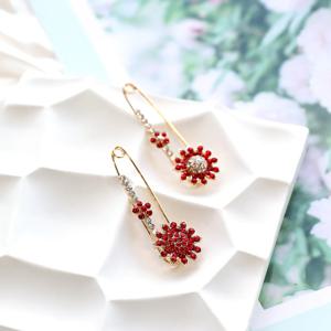 어버이날 부토니에 카네이션 브로치 핸들케이스 플로럴리프