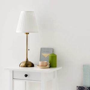 OMSTAD 단스탠드 + HUE 4.0 화이트, 컬러램프