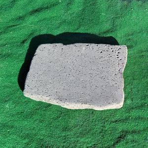 현무암 디딤석 부정형 굴림 두께 50T (5cm) / 1헤베(4~5장)