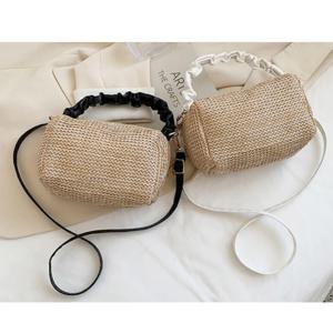 밀짚 가방 라탄 크로스백 출근 여름 직장인 숄더 휴양지 가방비 가벼운 가방 2COLOR