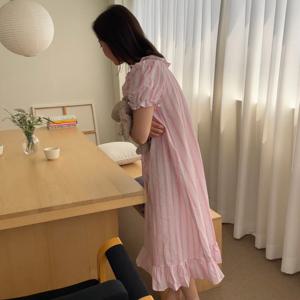 프릴 스트라이프 여름 원피스 잠옷 홈웨어원피스 파자마 (블루 / 핑크)