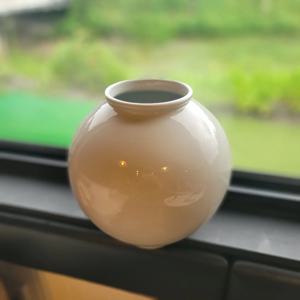 유광 백자 달항아리 돌상 도자기 작가작품 복단지 31cm