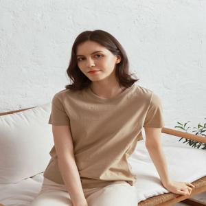 Organic embroidery T-shirt (Beige Cottage)